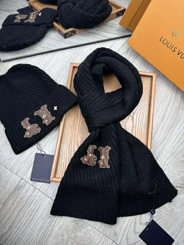 louis vuitton lv hat and echapres set s_12651a6